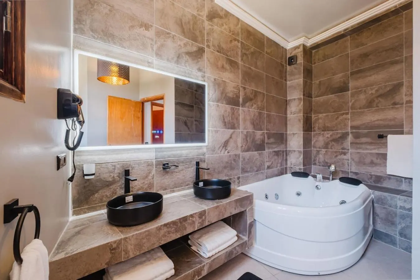 Very Comfortable Villa In The Heart Of Marrakech Marrakesz 0*,