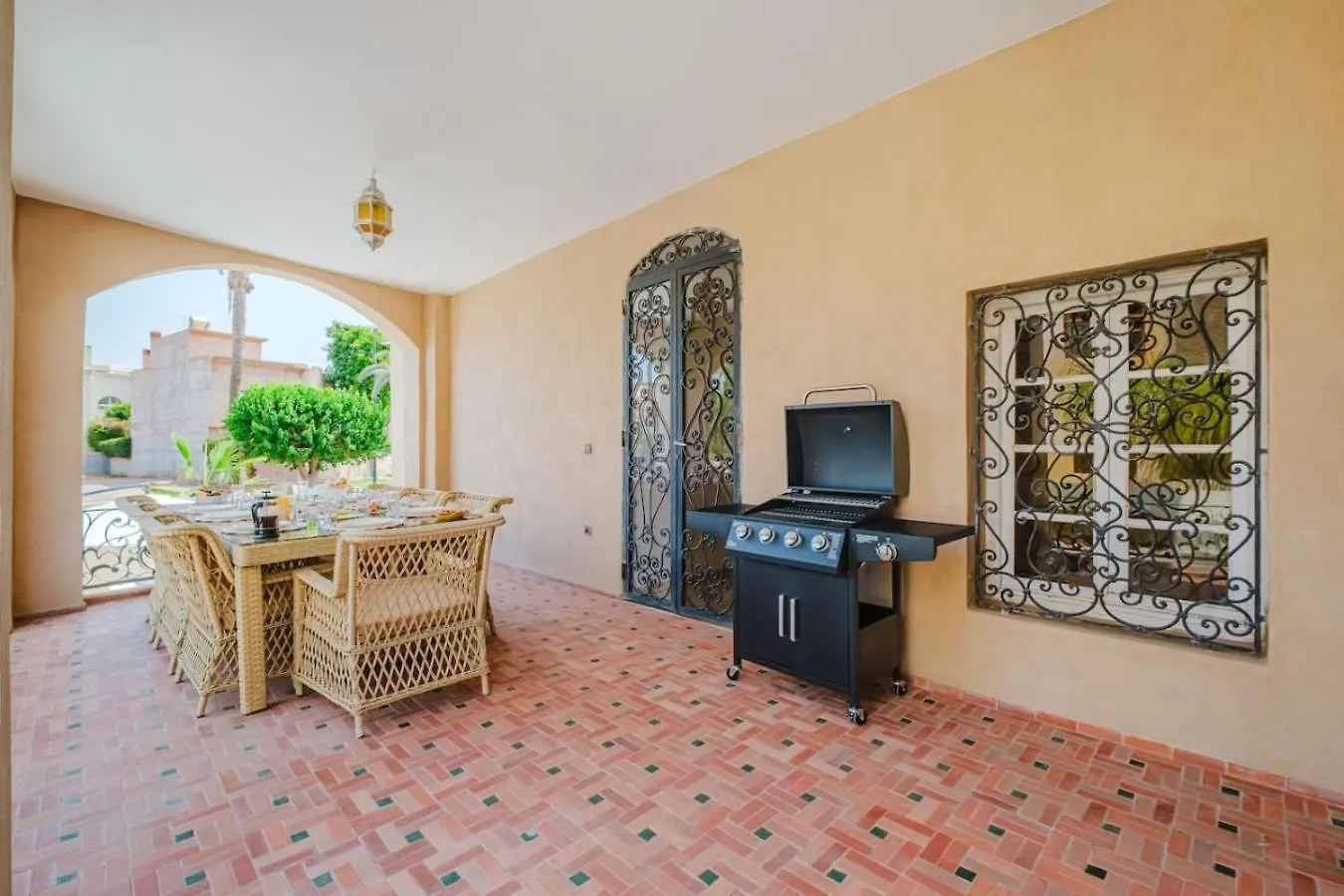 Very Comfortable Villa In The Heart Of Marrakech Marrakesz